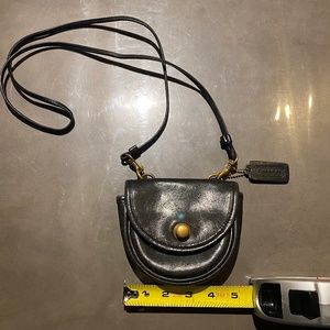 Vintage COACH black leather mini with belt loops